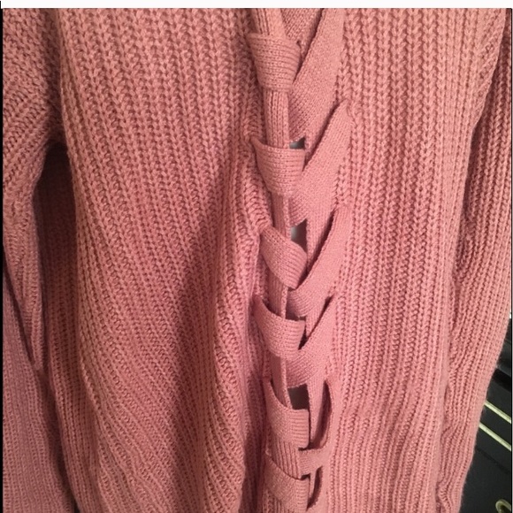 Women’s - Blush Pink Cardigan Zid Zad Pattern On Back - Picture 2 of 4